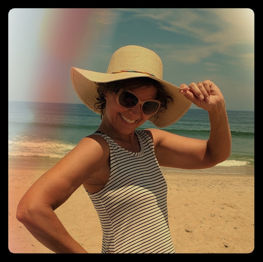 Meet your Posher, Julie